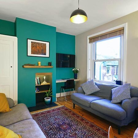 Ferienwohnung Tastefully Decorated 1-Bed With Free Parking - At Hem Winchester Exterior foto
